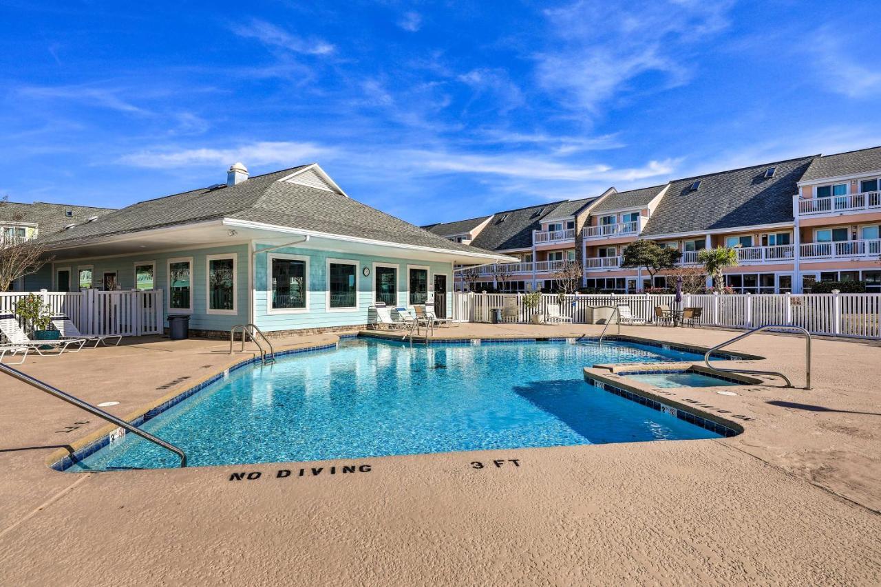 Emerald Isle Condo With Indoor Pool And Beach Access! 외부 사진