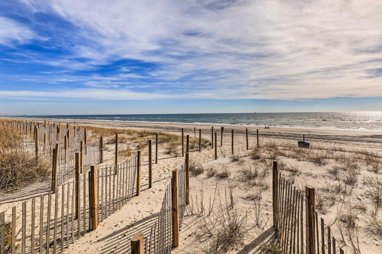 Emerald Isle Condo With Indoor Pool And Beach Access! 외부 사진
