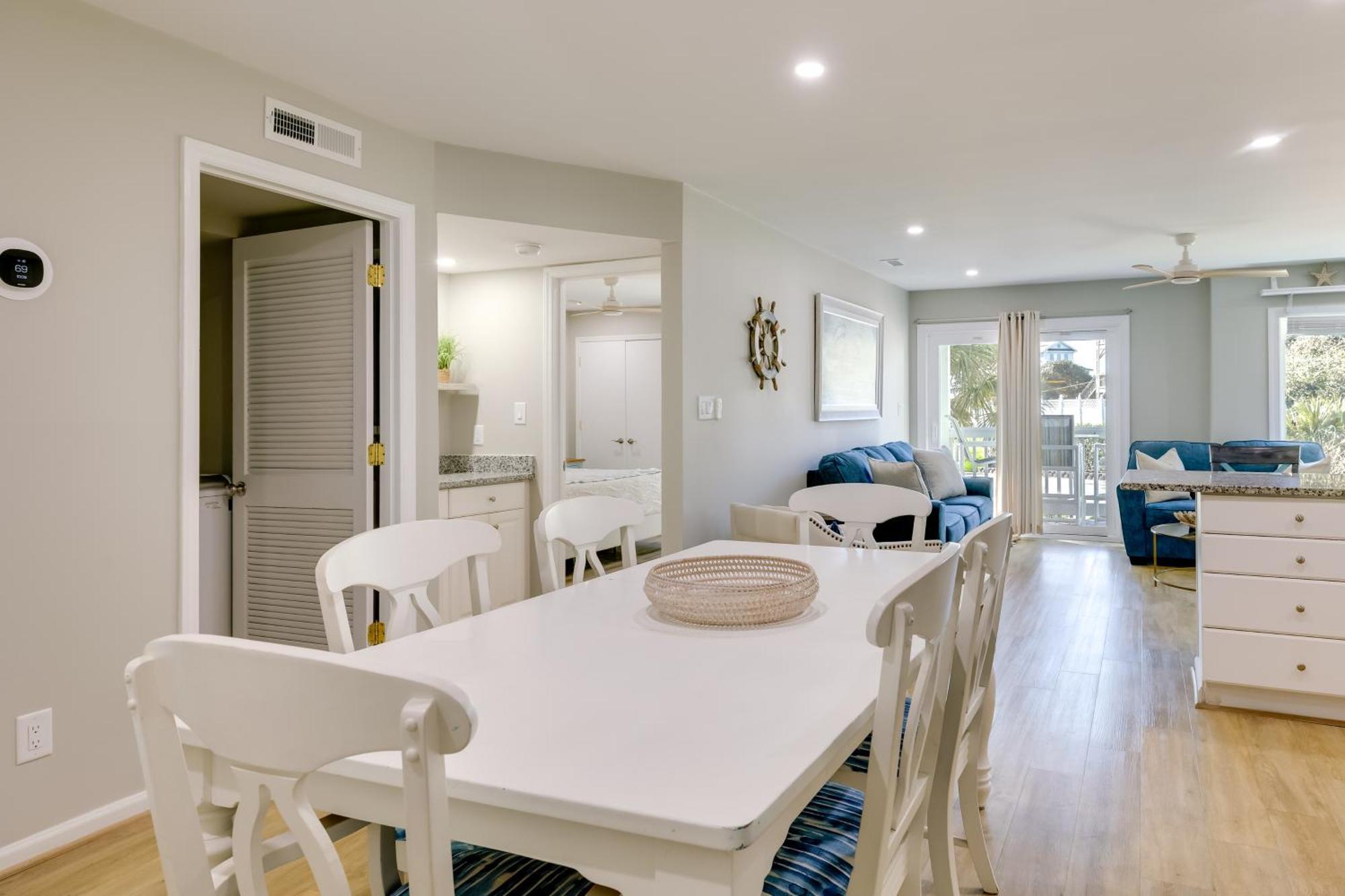 Emerald Isle Condo With Indoor Pool And Beach Access! 외부 사진