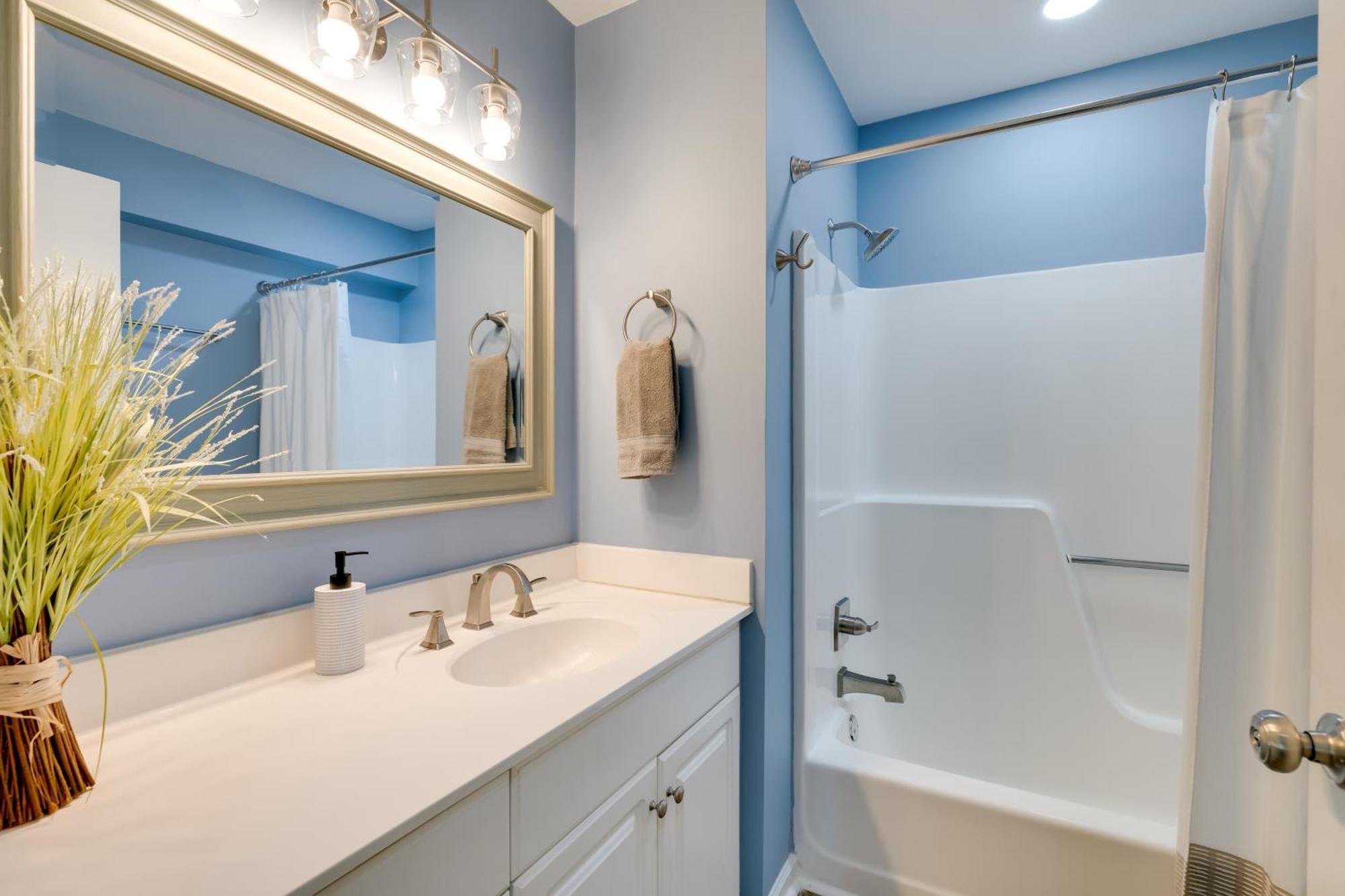 Emerald Isle Condo With Indoor Pool And Beach Access! 외부 사진